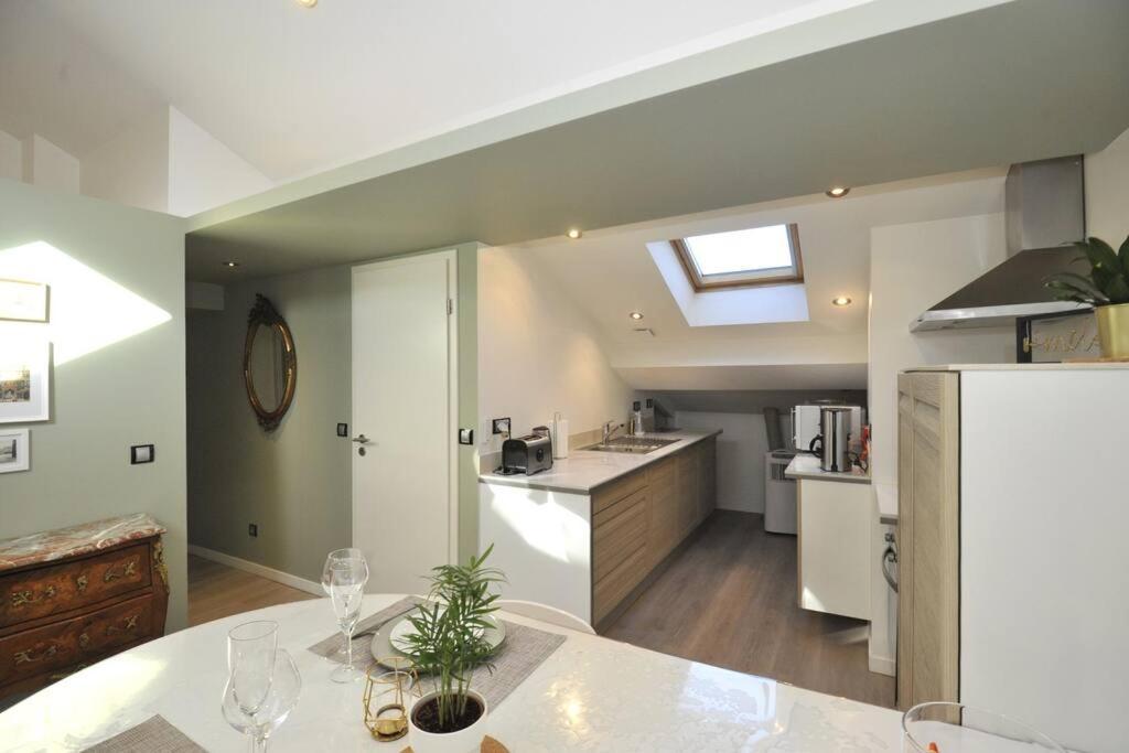 Le Chaleureux 60M2 A 200M Place Stanislas Apartman Nancy Kültér fotó